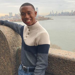 Meet your Posher, Josiah